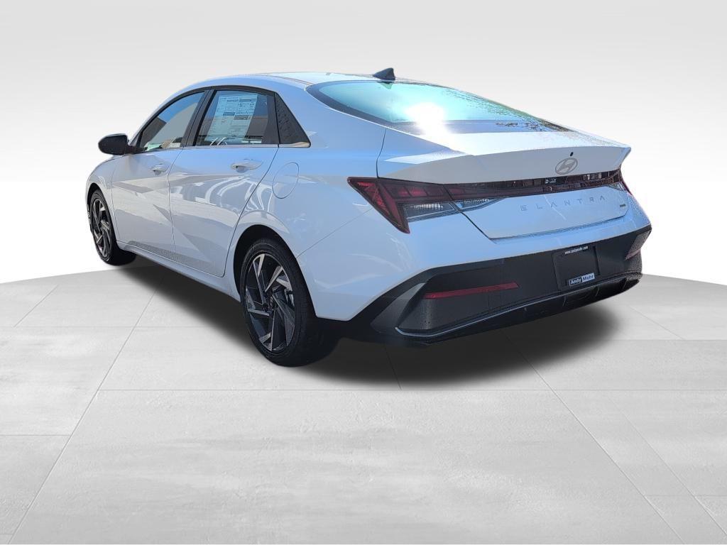 new 2025 Hyundai ELANTRA HEV car, priced at $28,583