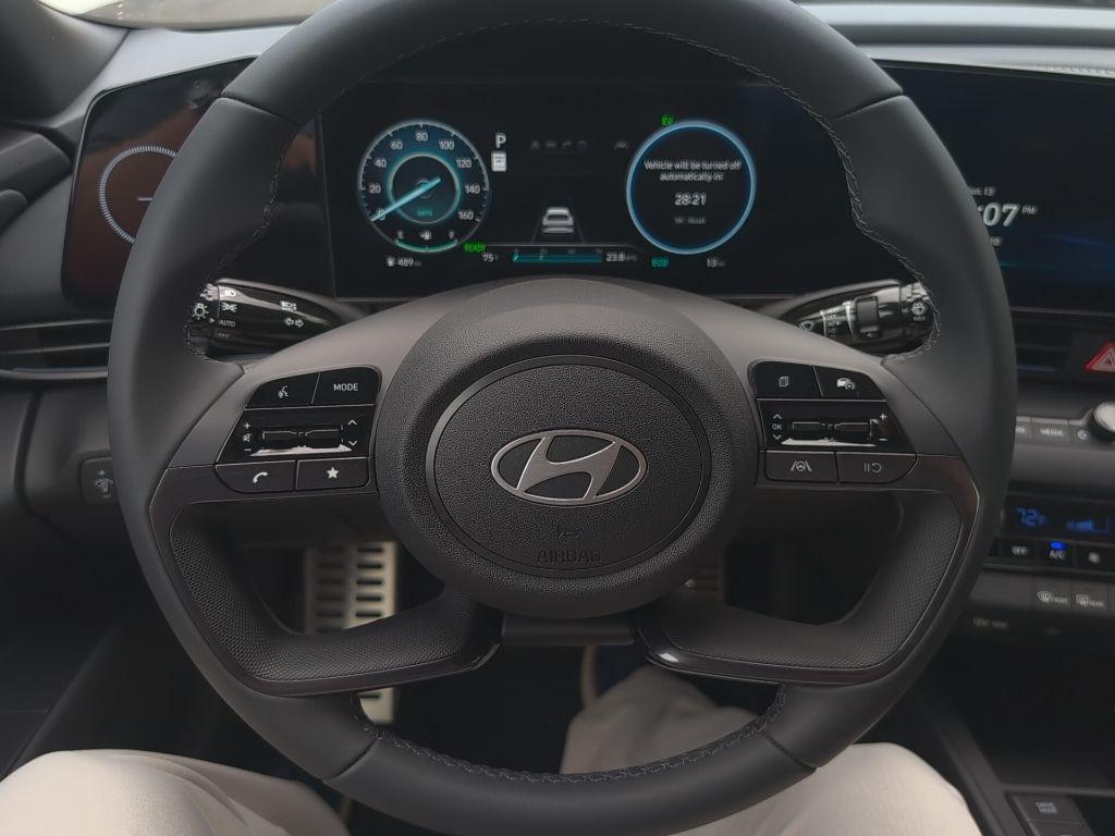 new 2025 Hyundai ELANTRA HEV car, priced at $26,066