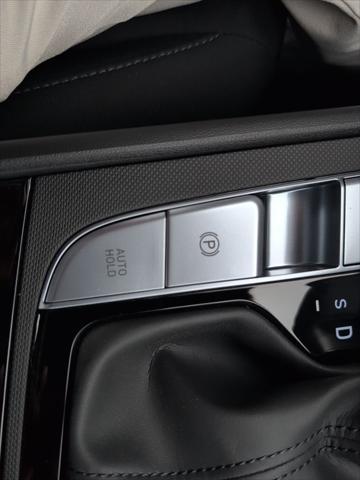 new 2025 Hyundai Elantra car, priced at $25,132