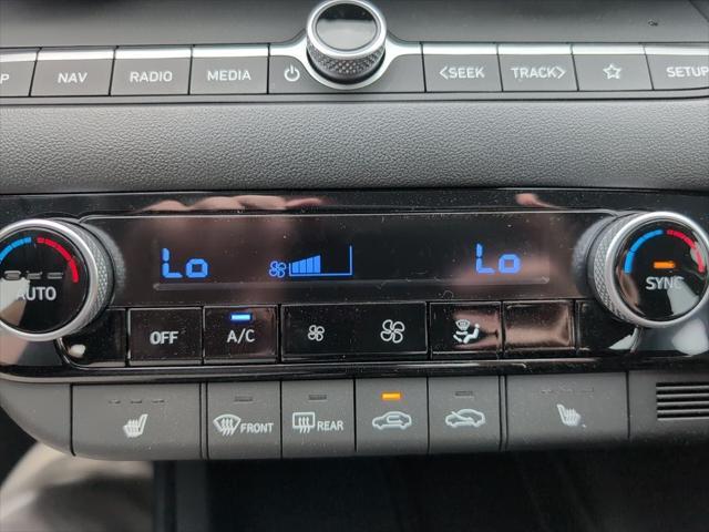 new 2025 Hyundai Elantra car, priced at $25,132