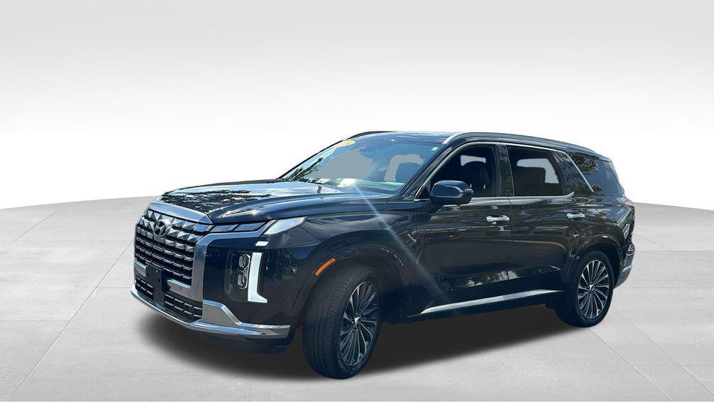 used 2024 Hyundai Palisade car, priced at $38,616