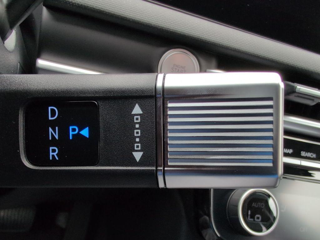 new 2025 Hyundai TUCSON Hybrid car, priced at $34,135