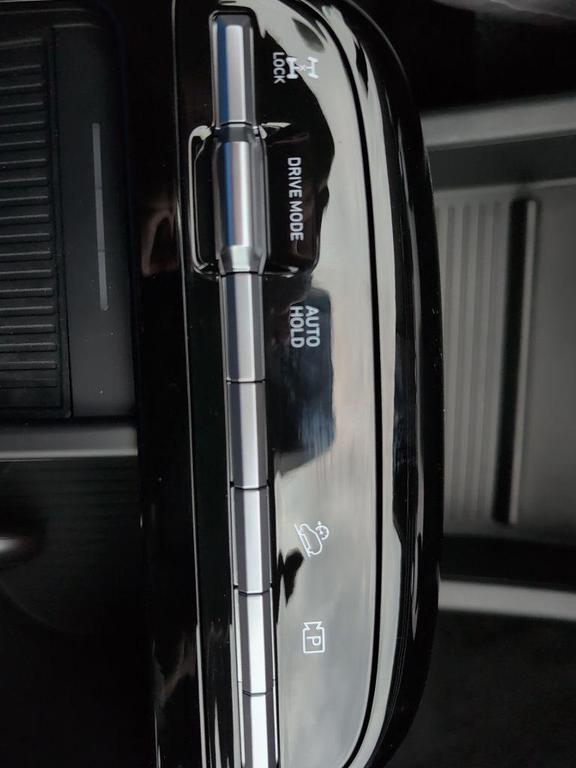 new 2025 Hyundai TUCSON Hybrid car, priced at $34,135