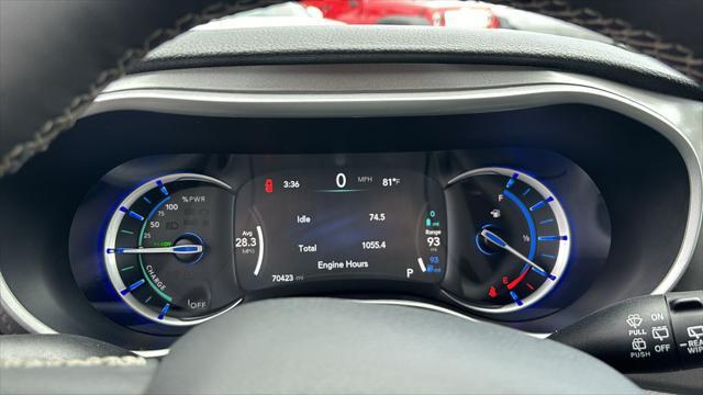 used 2023 Chrysler Pacifica Hybrid car, priced at $24,755