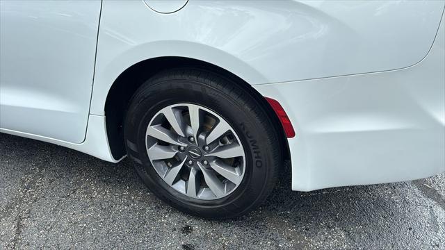 used 2023 Chrysler Pacifica Hybrid car, priced at $24,755