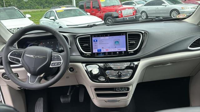 used 2023 Chrysler Pacifica Hybrid car, priced at $24,755