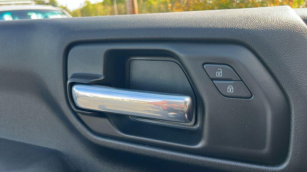 used 2023 Chevrolet Silverado 1500 car, priced at $32,119