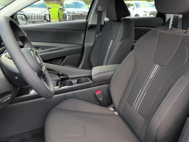 new 2025 Hyundai ELANTRA HEV car, priced at $25,200