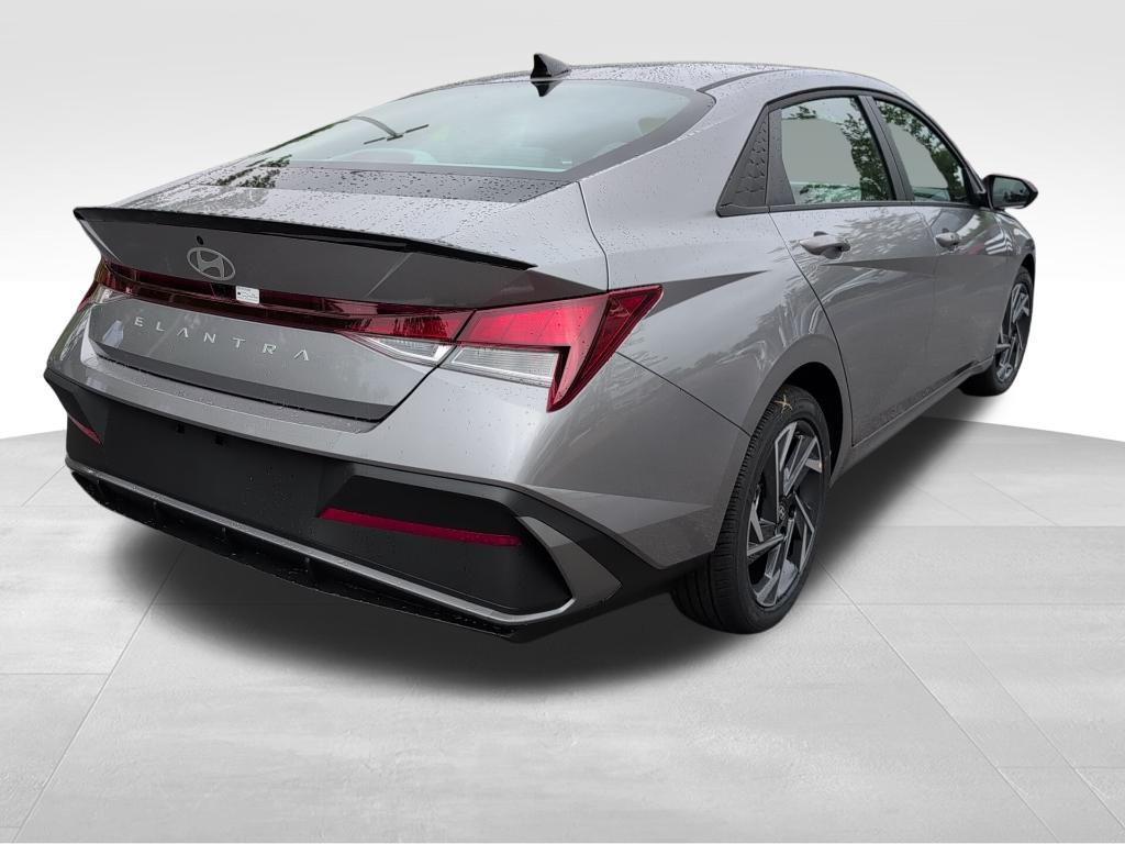 new 2025 Hyundai Elantra car, priced at $23,416