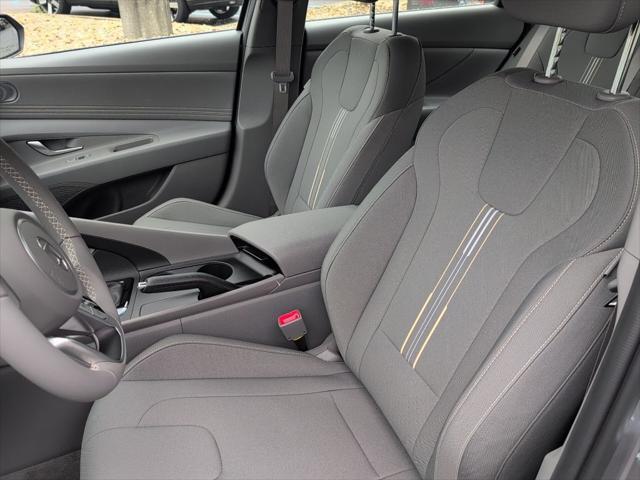 new 2025 Hyundai Elantra car, priced at $22,916