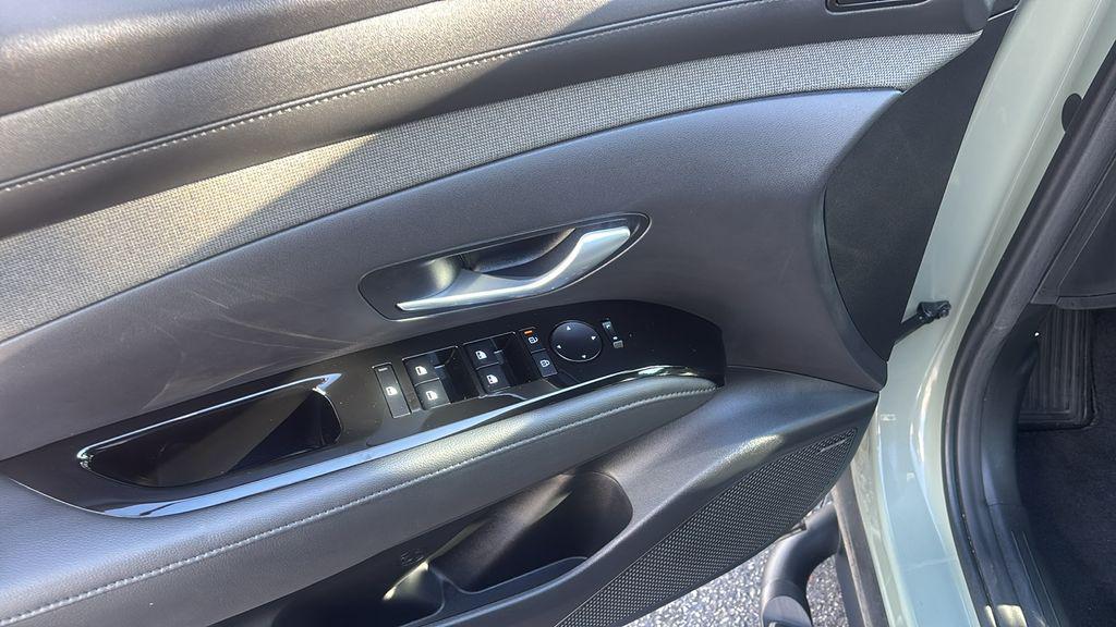 used 2025 Hyundai SANTA CRUZ car, priced at $37,541