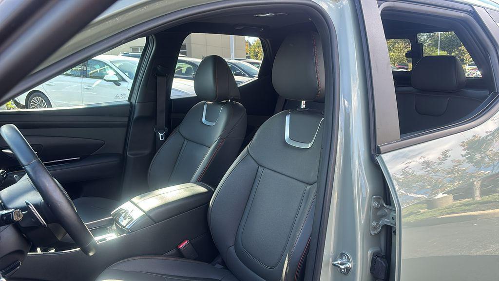 used 2025 Hyundai SANTA CRUZ car, priced at $37,541