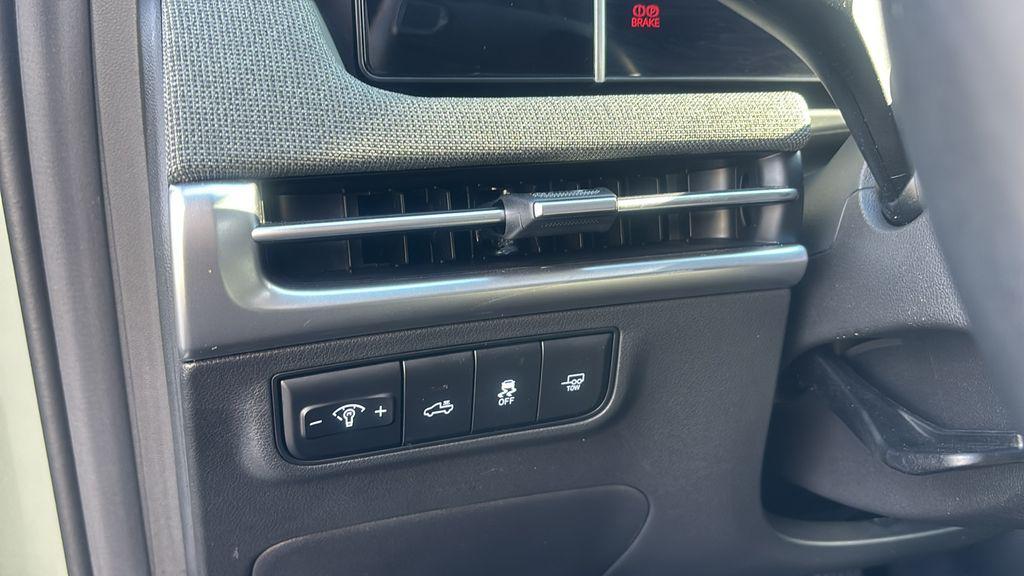 used 2025 Hyundai SANTA CRUZ car, priced at $37,541