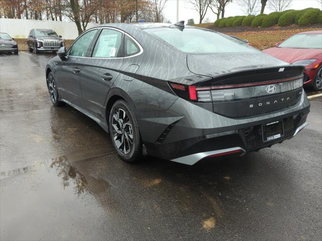 new 2025 Hyundai Sonata car, priced at $29,564