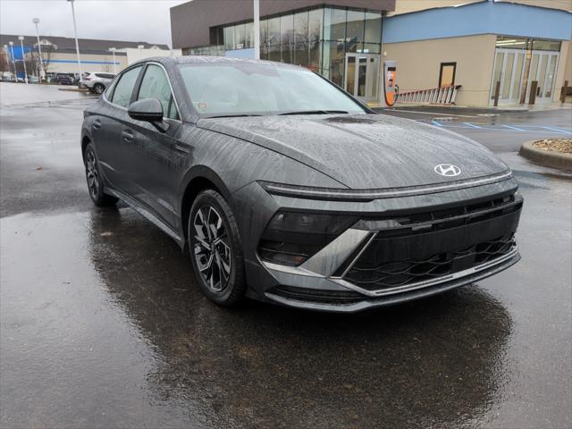 new 2025 Hyundai Sonata car, priced at $29,564