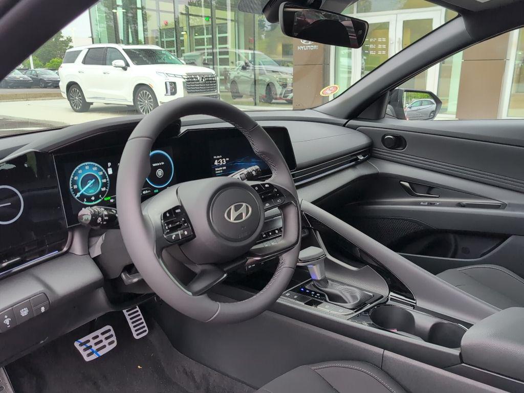 new 2025 Hyundai ELANTRA HEV car, priced at $26,338