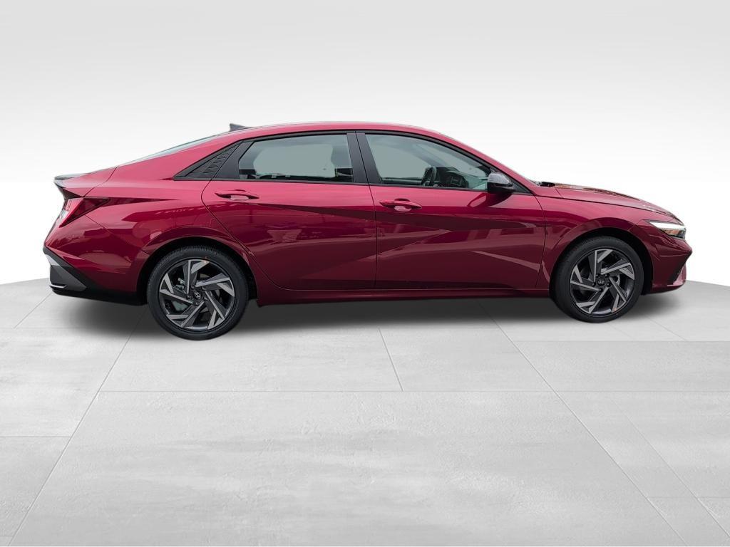 new 2025 Hyundai ELANTRA HEV car, priced at $26,338