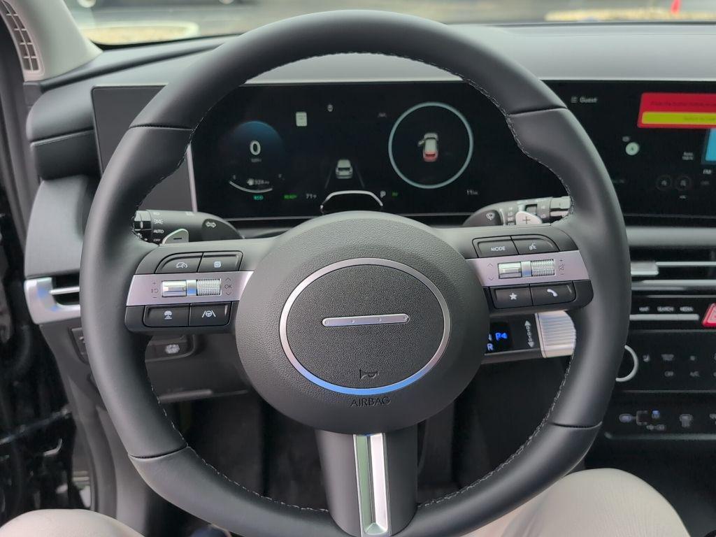 new 2025 Hyundai TUCSON Hybrid car, priced at $34,135