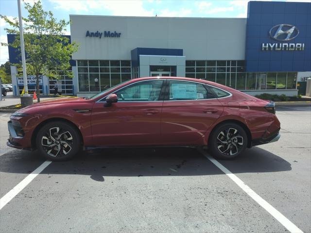 new 2024 Hyundai Sonata car, priced at $30,705