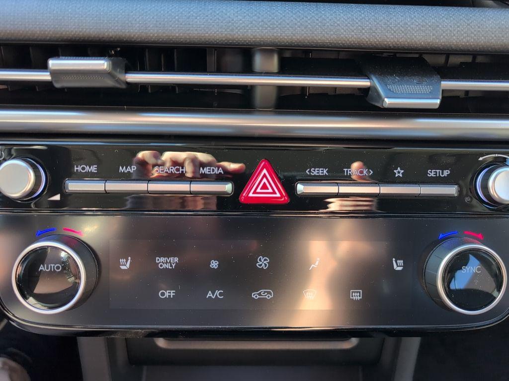 new 2025 Hyundai TUCSON Hybrid car, priced at $35,284