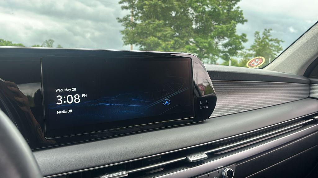 used 2024 Hyundai Palisade car, priced at $35,152