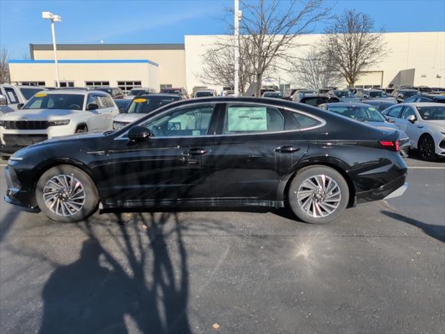 new 2024 Hyundai Sonata Hybrid car, priced at $29,899