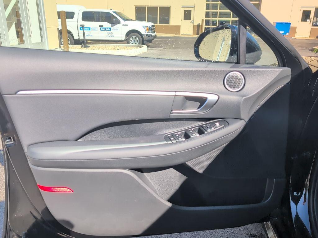new 2026 Hyundai Sonata car, priced at $30,133