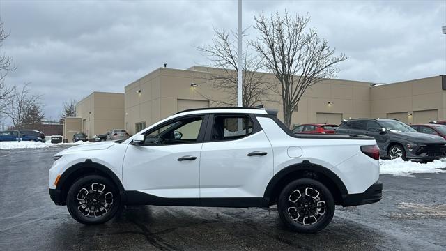 used 2024 Hyundai Santa Cruz car, priced at $27,610