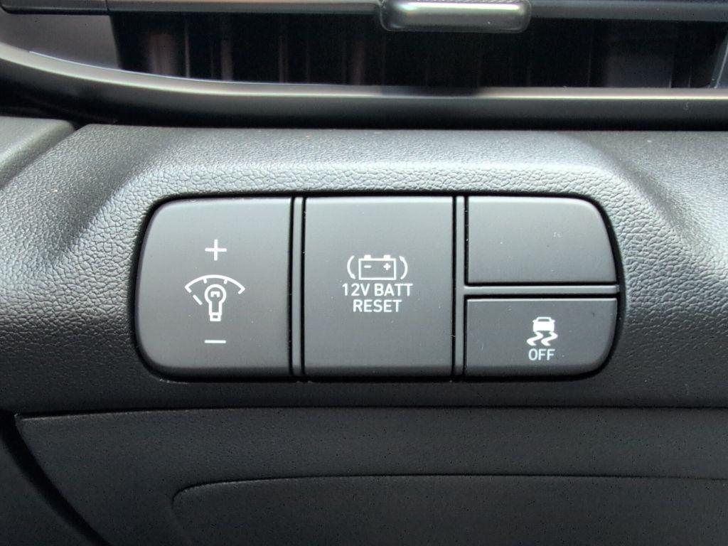 new 2025 Hyundai ELANTRA HEV car, priced at $25,848