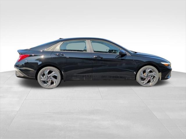 new 2025 Hyundai Elantra car, priced at $27,348