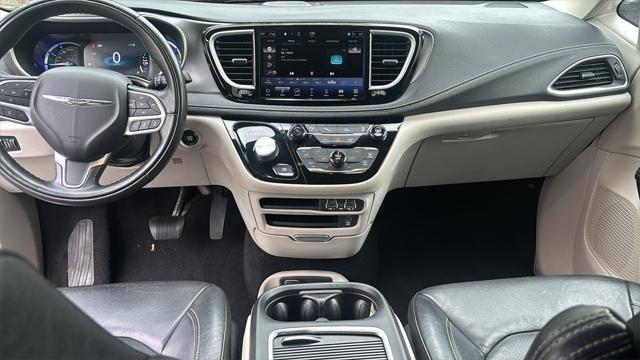 used 2022 Chrysler Pacifica Hybrid car, priced at $26,064