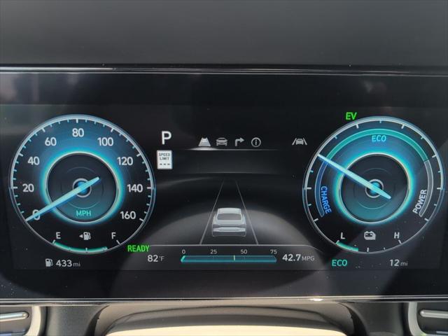 new 2025 Hyundai Elantra car, priced at $25,836