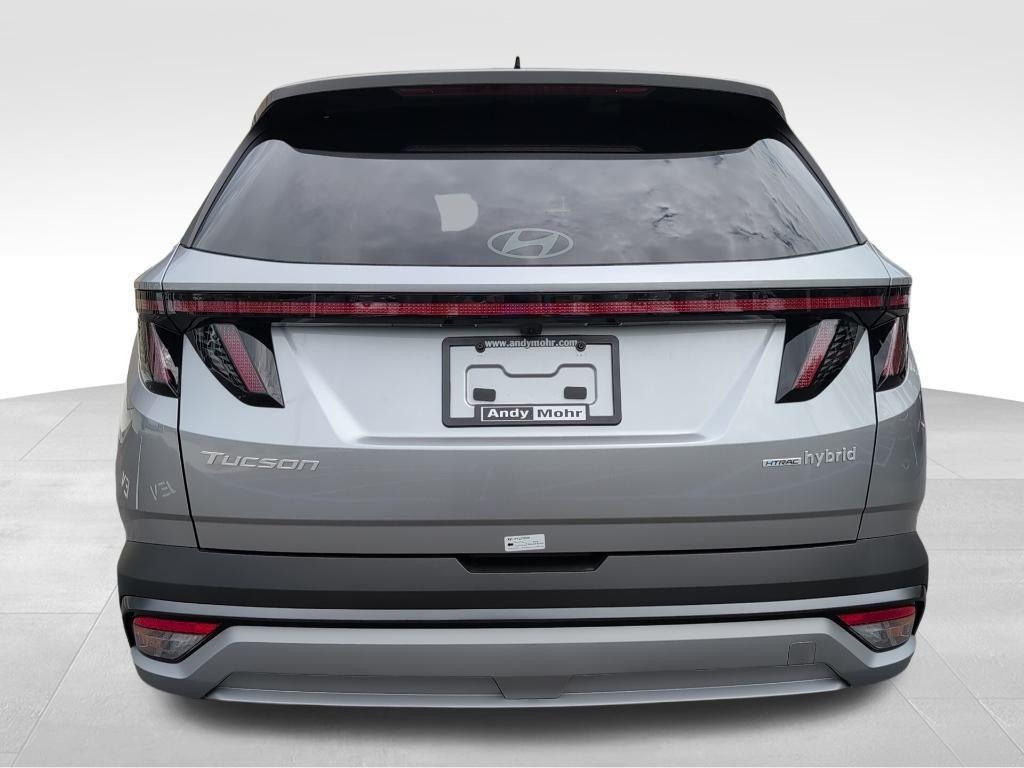 new 2025 Hyundai TUCSON Hybrid car, priced at $35,072