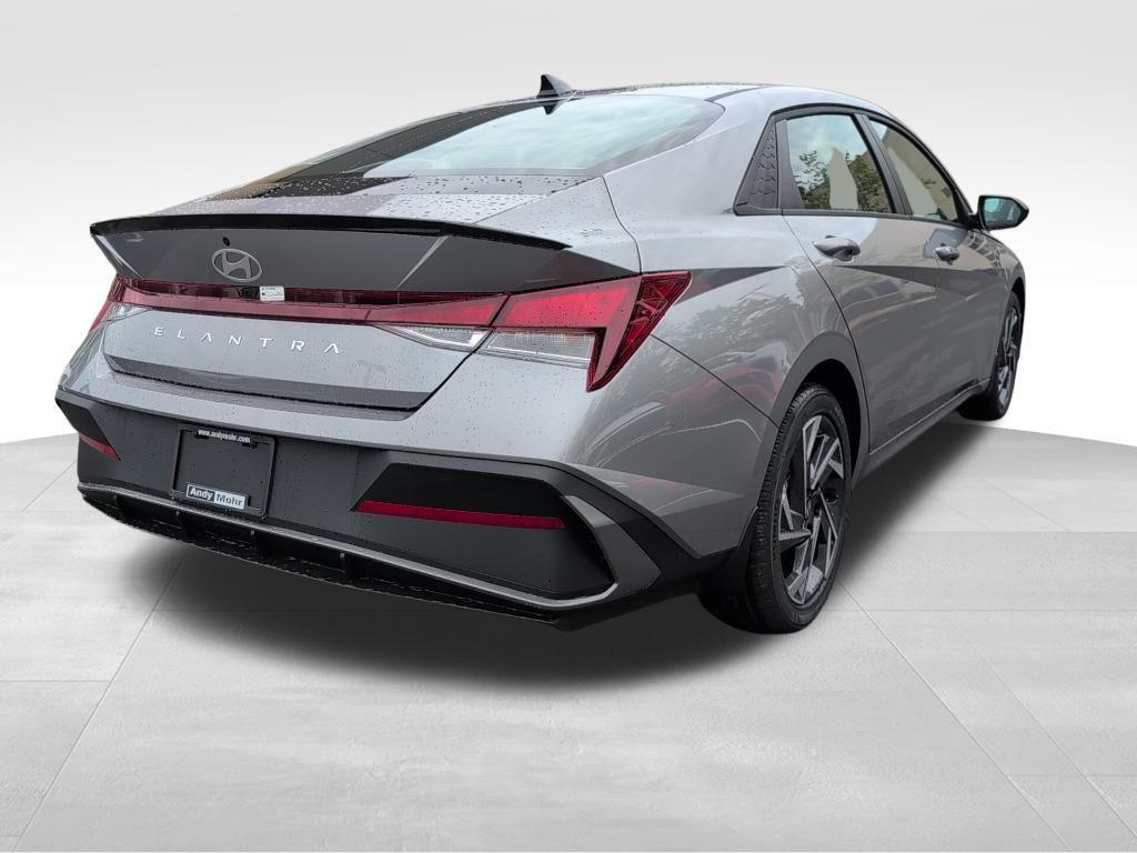 new 2025 Hyundai Elantra car, priced at $23,411