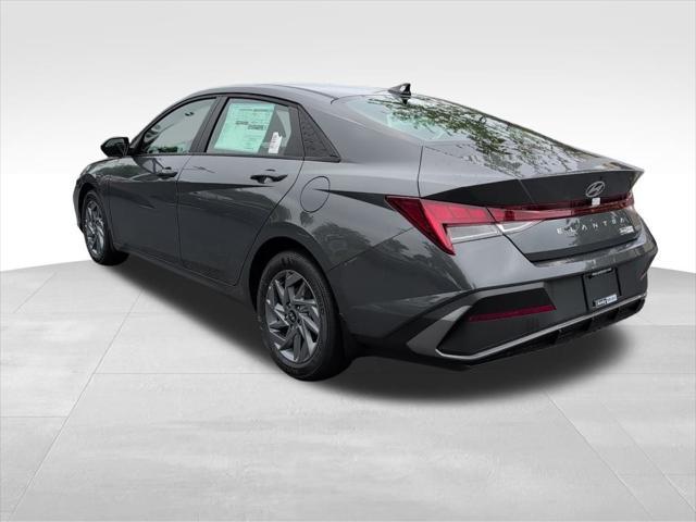 new 2025 Hyundai ELANTRA HEV car, priced at $24,994