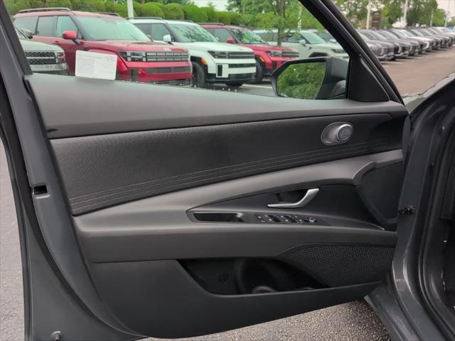 new 2025 Hyundai ELANTRA HEV car, priced at $24,994