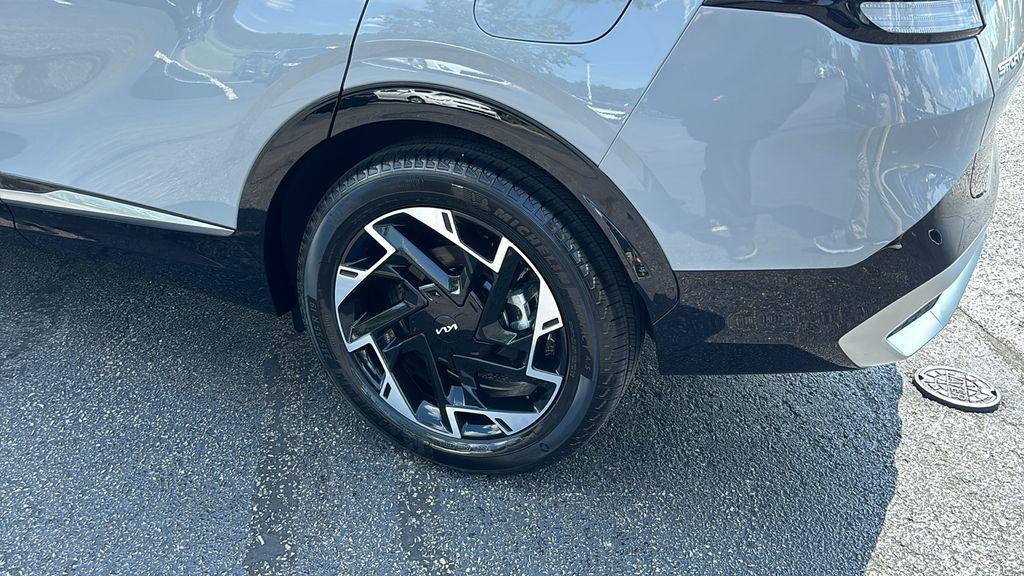 used 2025 Kia Sportage car, priced at $32,479