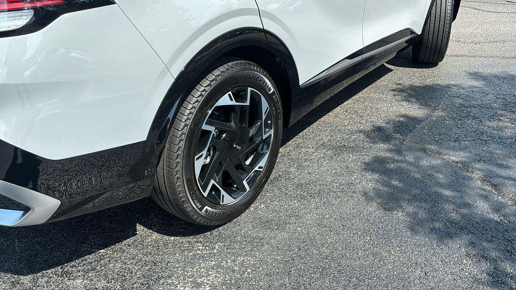 used 2025 Kia Sportage car, priced at $32,479