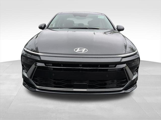 new 2025 Hyundai Sonata Hybrid car, priced at $36,763