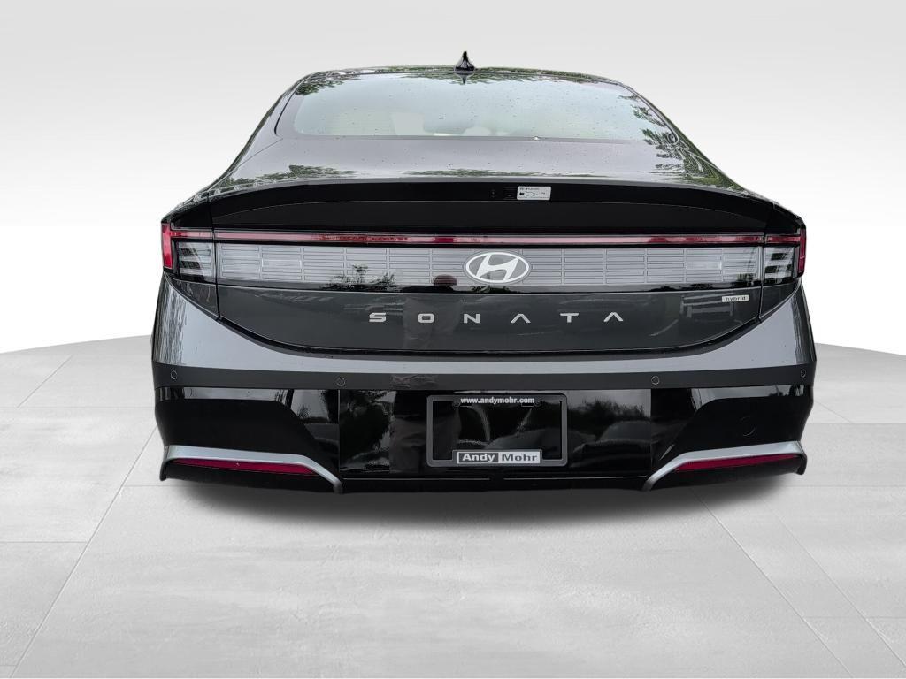 new 2025 Hyundai Sonata Hybrid car, priced at $36,263