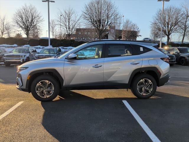 new 2025 Hyundai Tucson Hybrid car, priced at $34,199