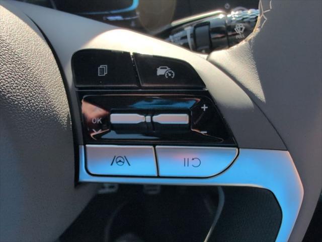 new 2025 Hyundai Elantra car, priced at $23,396