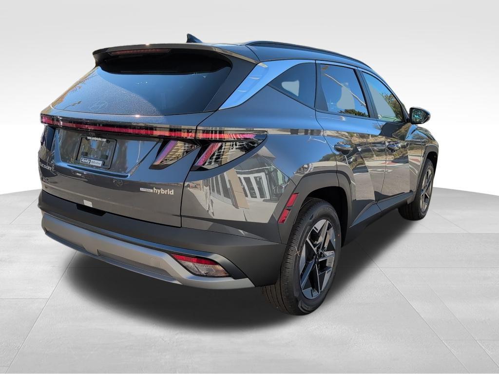 new 2026 Hyundai TUCSON Hybrid car, priced at $35,255