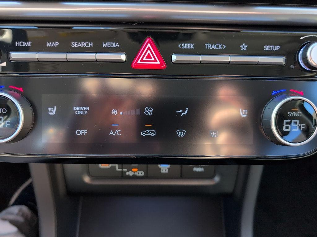 new 2026 Hyundai TUCSON Hybrid car, priced at $35,255