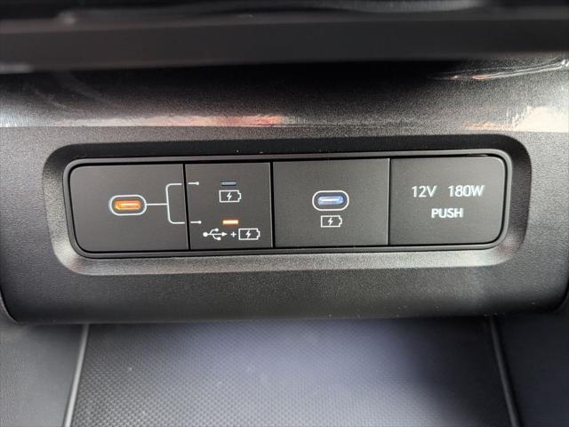 new 2025 Hyundai TUCSON Hybrid car, priced at $36,357