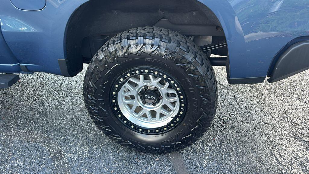 used 2024 Chevrolet Silverado 1500 car, priced at $44,590