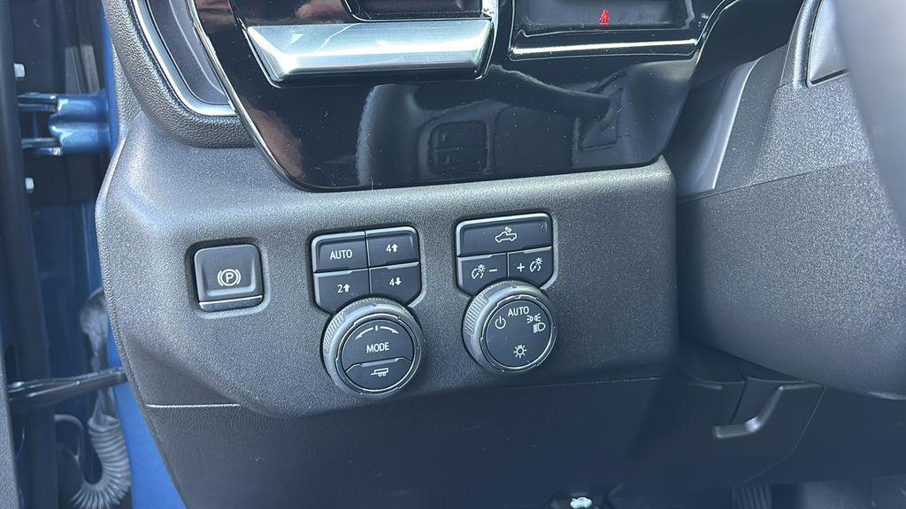 used 2024 Chevrolet Silverado 1500 car, priced at $44,590