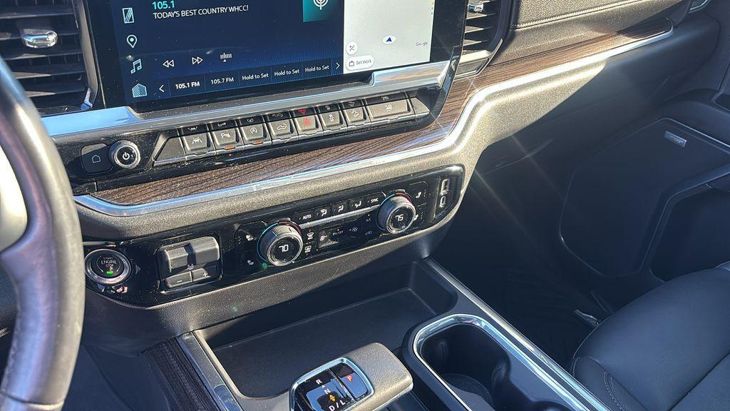 used 2022 Chevrolet Silverado 1500 car, priced at $42,587