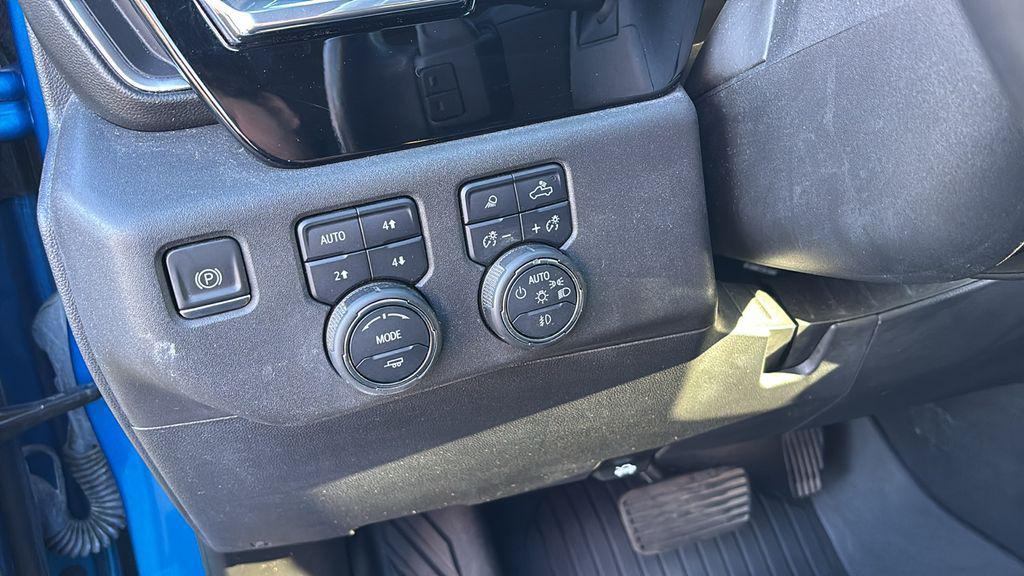 used 2022 Chevrolet Silverado 1500 car, priced at $42,587