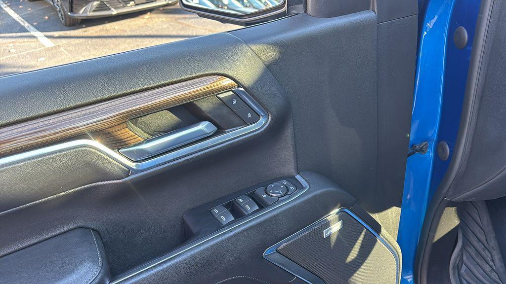 used 2022 Chevrolet Silverado 1500 car, priced at $42,587